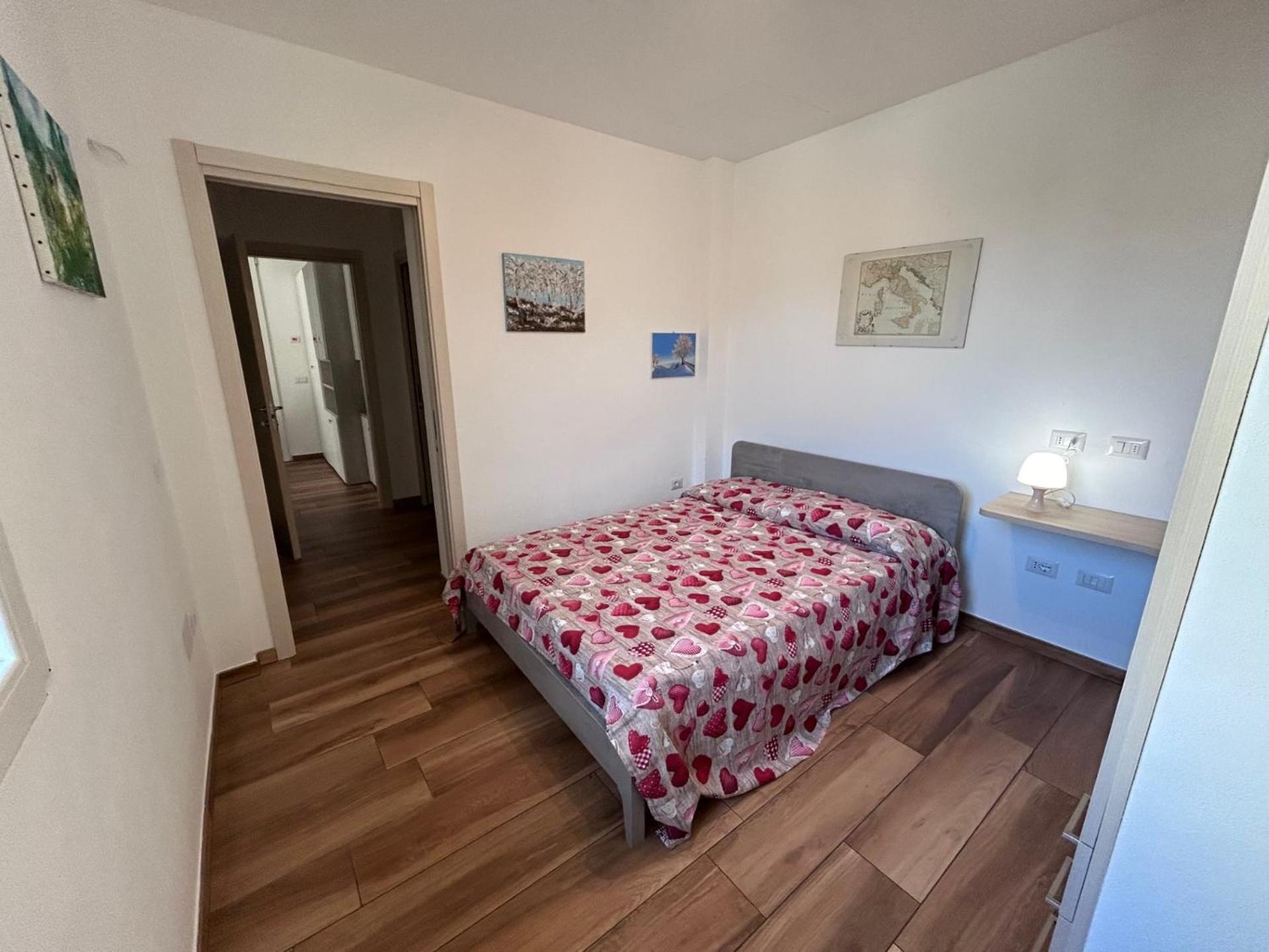 Villa Haus Am See à Porto Valtravaglia Extérieur photo